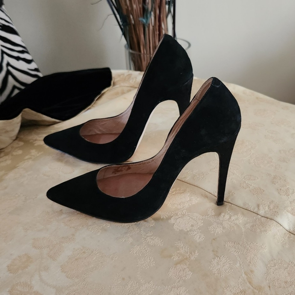 Maiden Lane Leather High-heeled Pumps EUC
